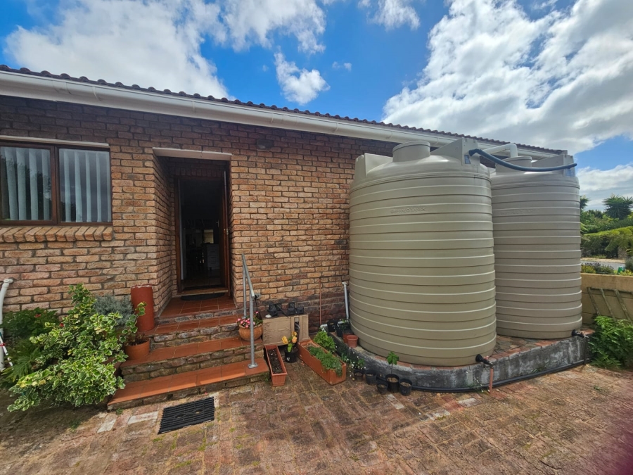 3 Bedroom Property for Sale in Stilbaai Wes Western Cape
